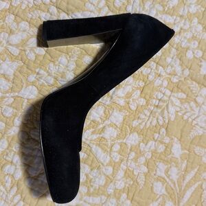 Nine West Elegant Black Heels